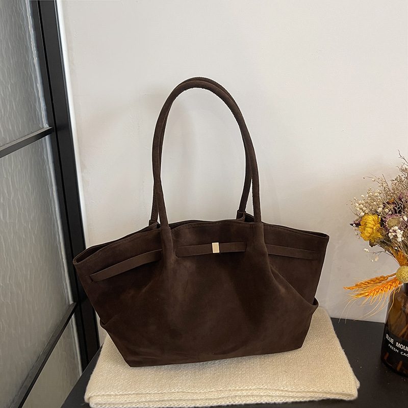 Grand sac cabas épaule aspect daim avec lien à fermoir doré, 5 coloris