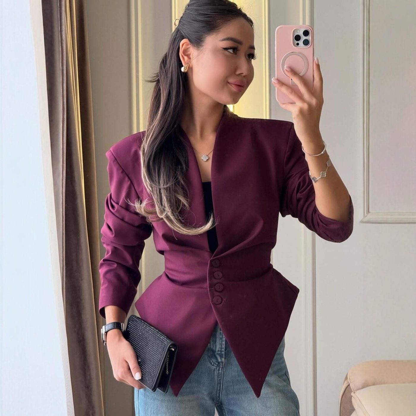 Veste blazer cintrée à col profond et boutons décalés, 4 coloris