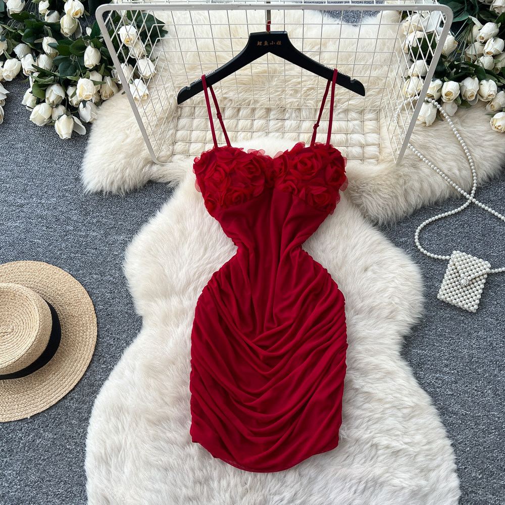 Mini-robe drapée roses 3D