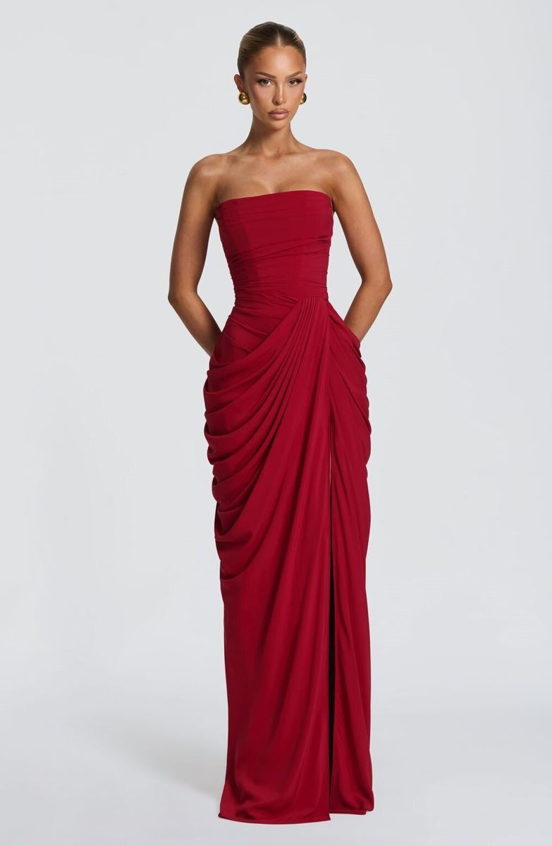 Robe longue bustier drapée fendue